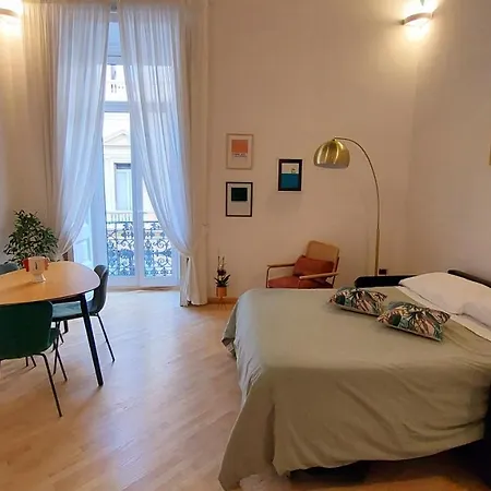 Maison In Centro * Naples
