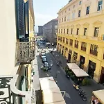 Maison In Centro Nápoles