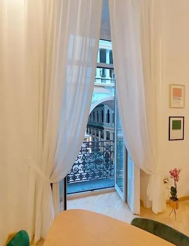 Maison In Centro 公寓